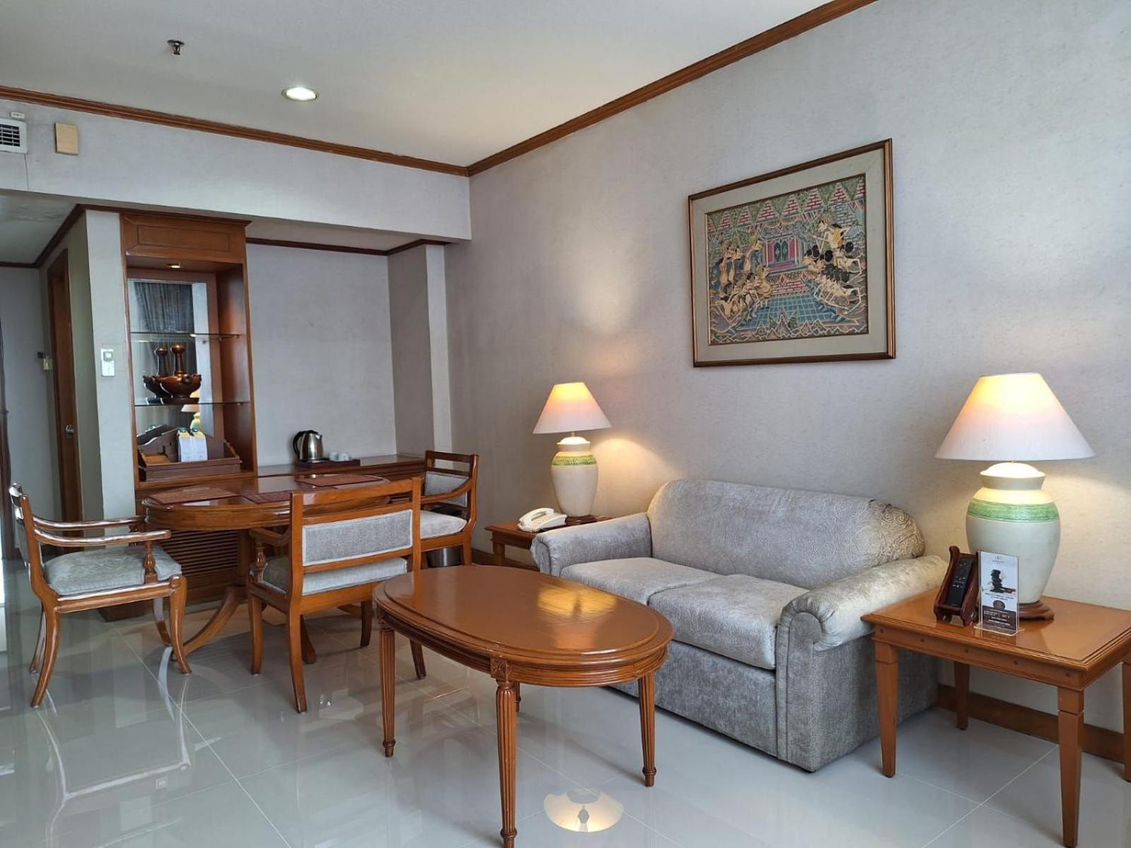 Hotel Sahid Jaya Solo Экстерьер фото
